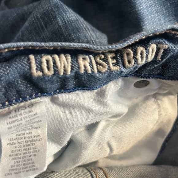 American 🦅 Eagle jeans 31x30 Low Rise Boot - Picture 8 of 8